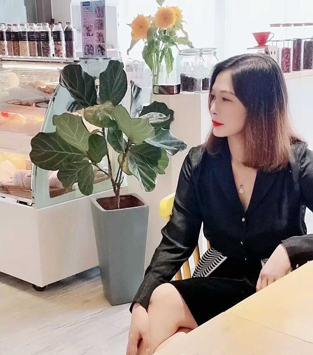 33岁热情轻熟少妇